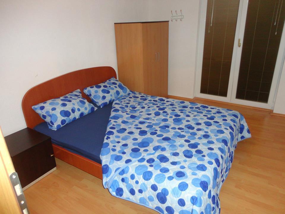 Apartmani Bakule Peštani Oda fotoğraf