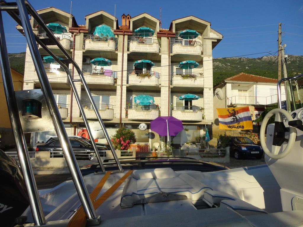 Apartmani Bakule Peštani Dış mekan fotoğraf